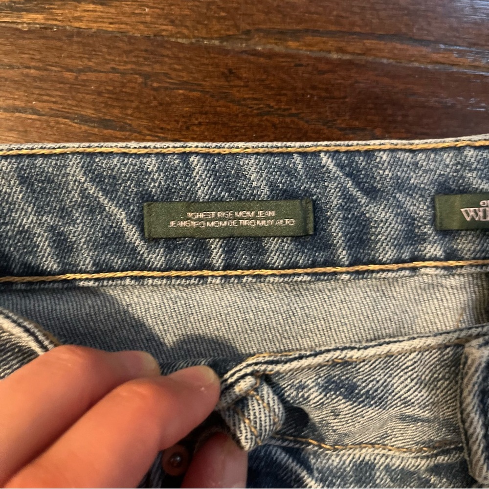 High Rise Mom Jeans - Picture 4 of 5